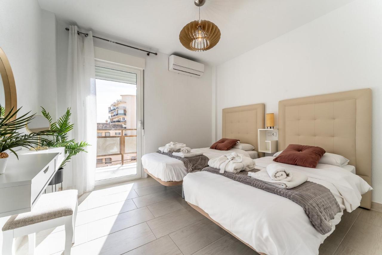 Sea View 2 Bedroom Apartment 2 Min Away From The Beach توريمولينوس المظهر الخارجي الصورة