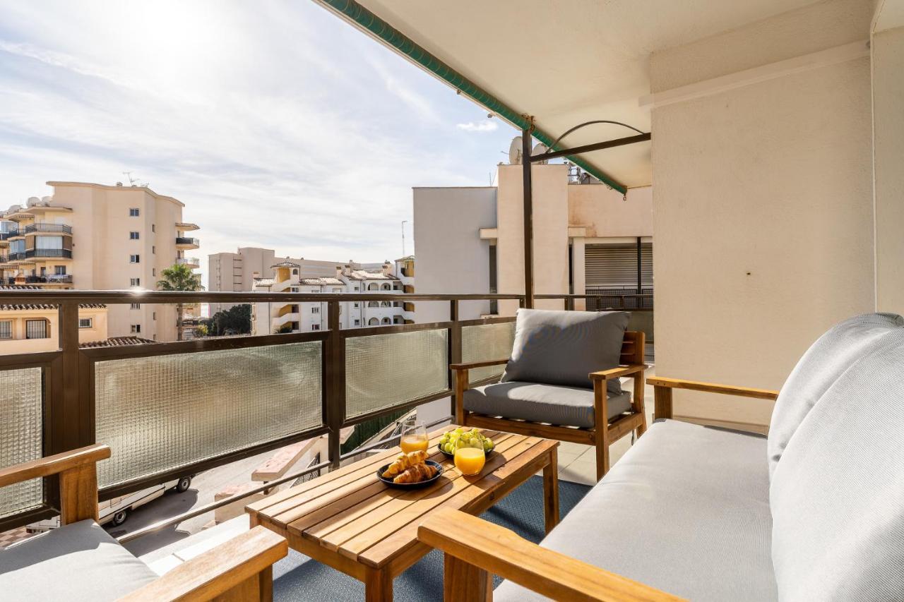 Sea View 2 Bedroom Apartment 2 Min Away From The Beach توريمولينوس المظهر الخارجي الصورة