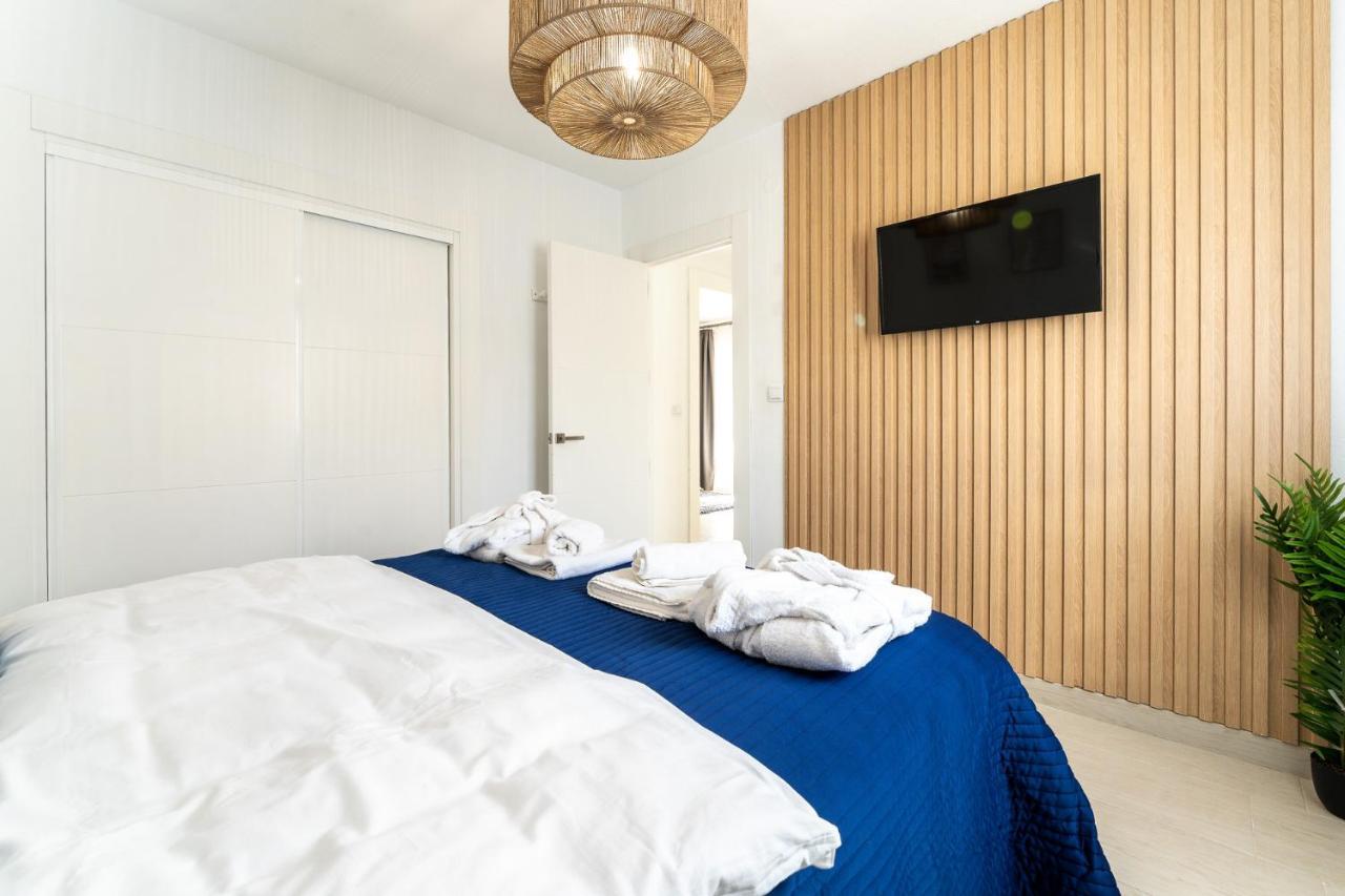 Sea View 2 Bedroom Apartment 2 Min Away From The Beach توريمولينوس المظهر الخارجي الصورة
