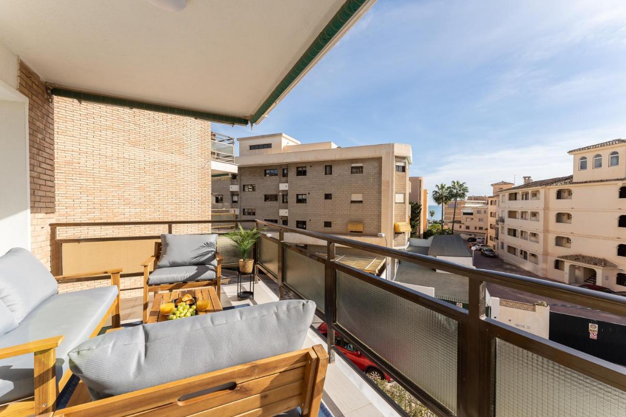 Sea View 2 Bedroom Apartment 2 Min Away From The Beach توريمولينوس المظهر الخارجي الصورة