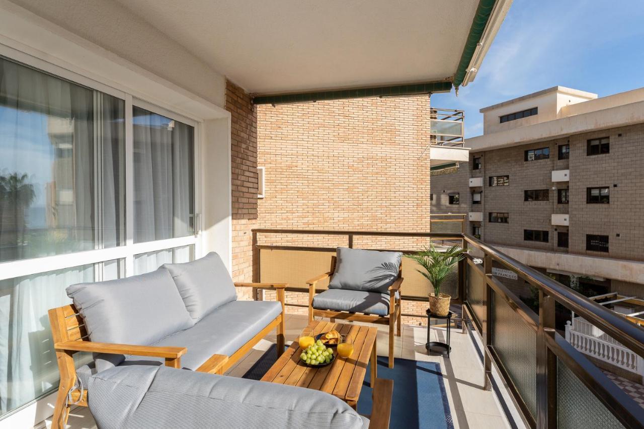Sea View 2 Bedroom Apartment 2 Min Away From The Beach توريمولينوس المظهر الخارجي الصورة